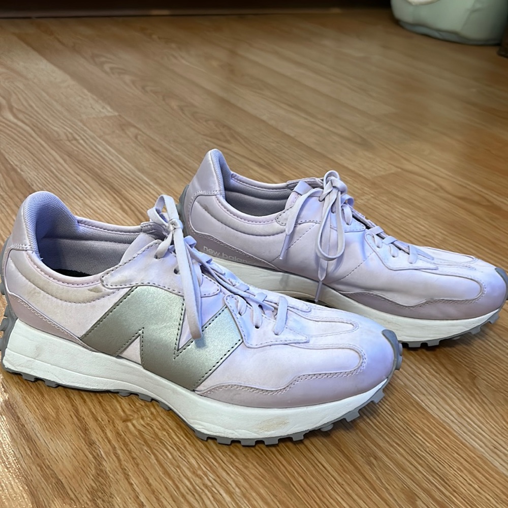 New Balance tennis shoes for workout training (no box)